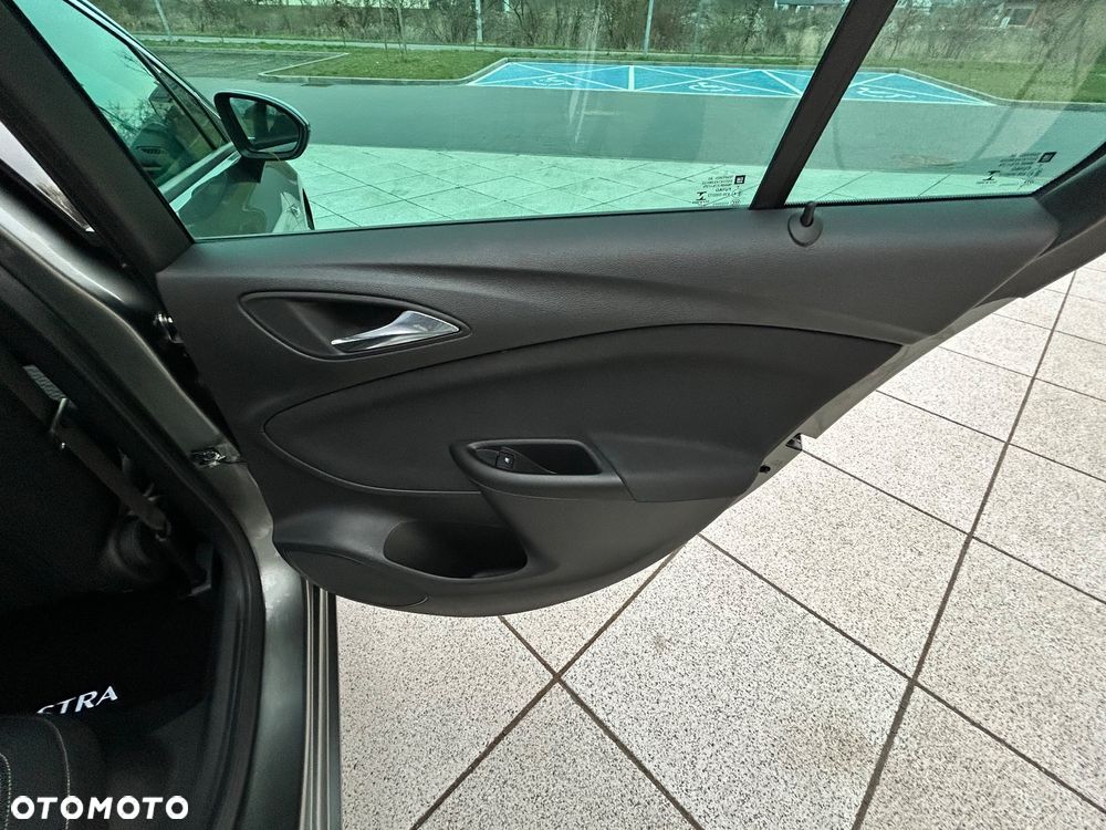 Opel Astra 1.4 Turbo Start/Stop Edition - 25