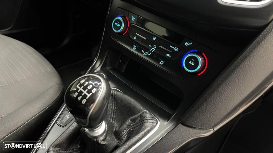 Ford Focus SW 1.5 TDCi Titanium - 28