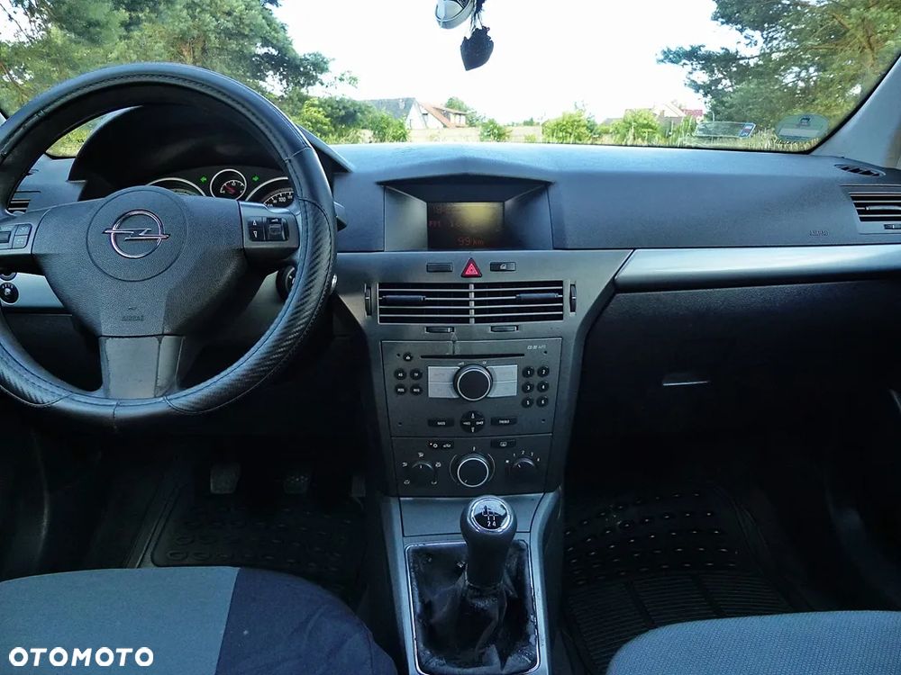 Opel Astra 1.4 Enjoy - 36