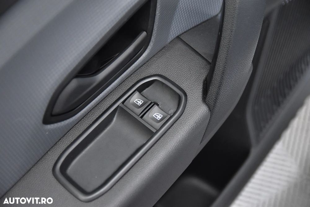 Renault Express - 11