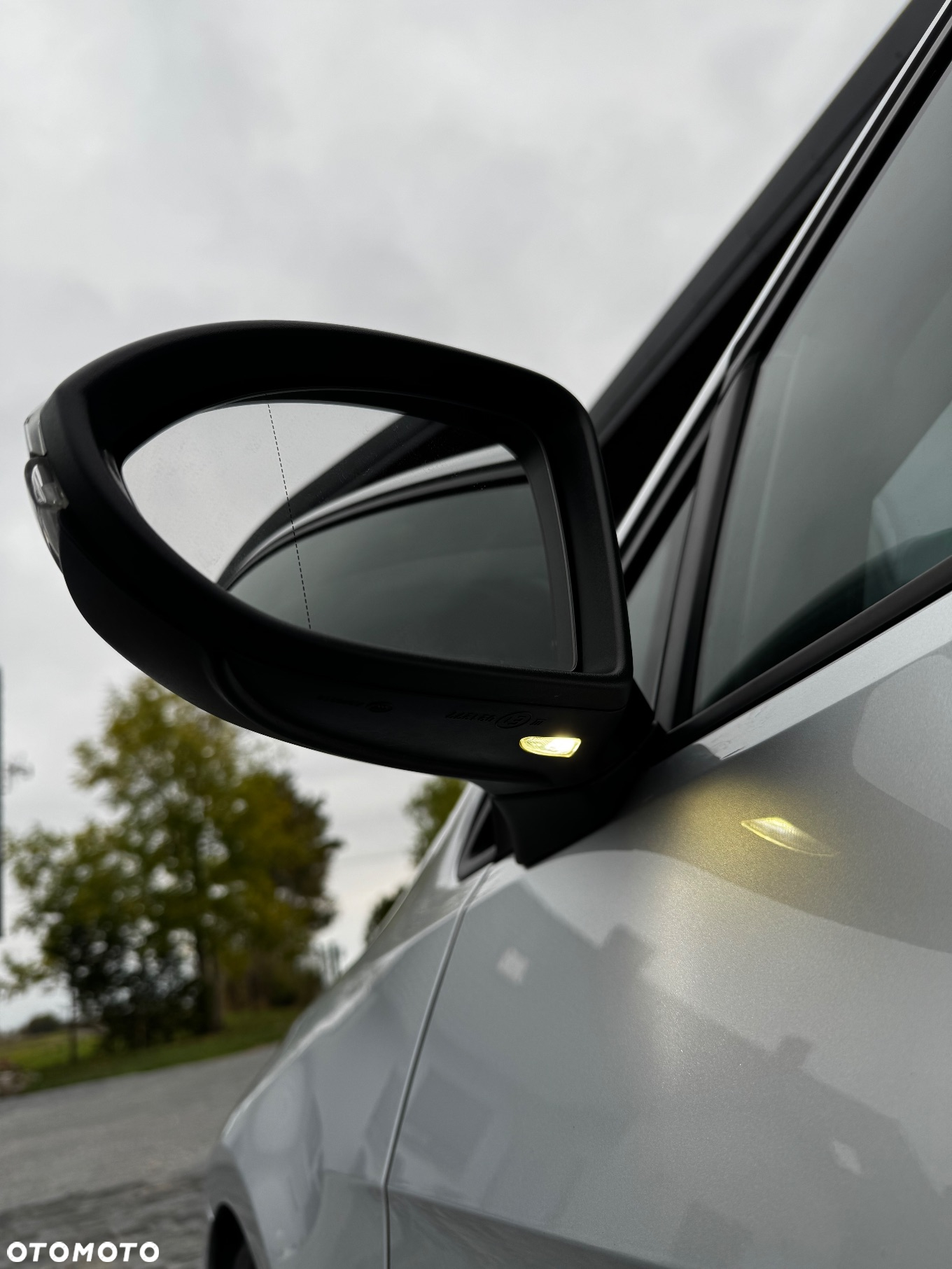 Volkswagen Golf 2.0 TDI (BlueMotion Technology) Highline - 12