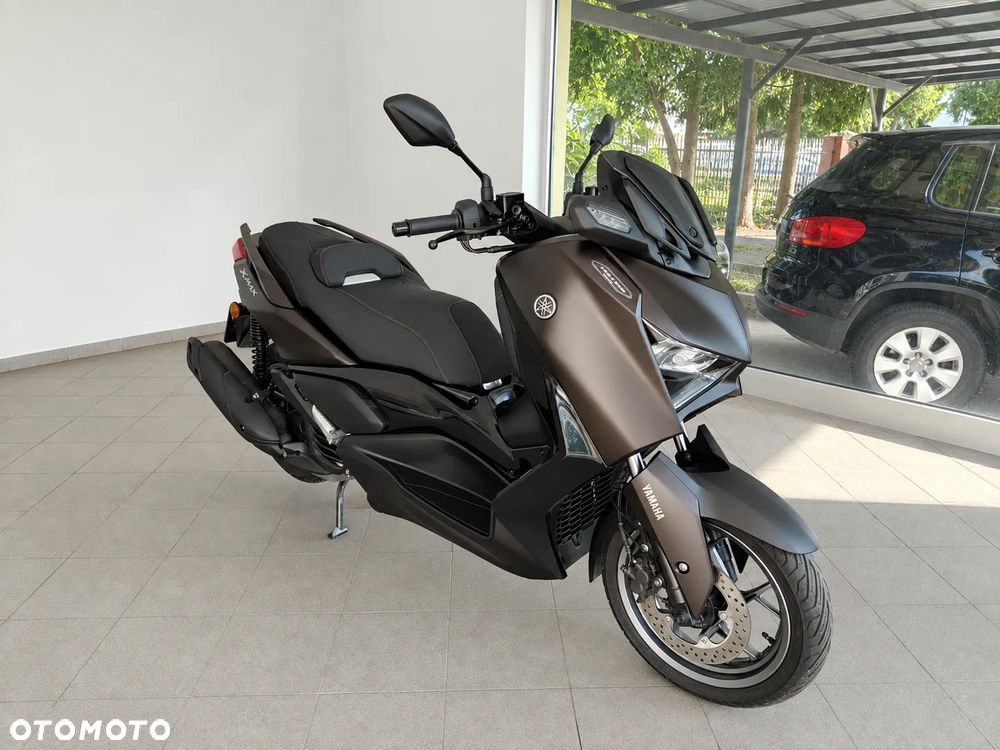 Yamaha X-max