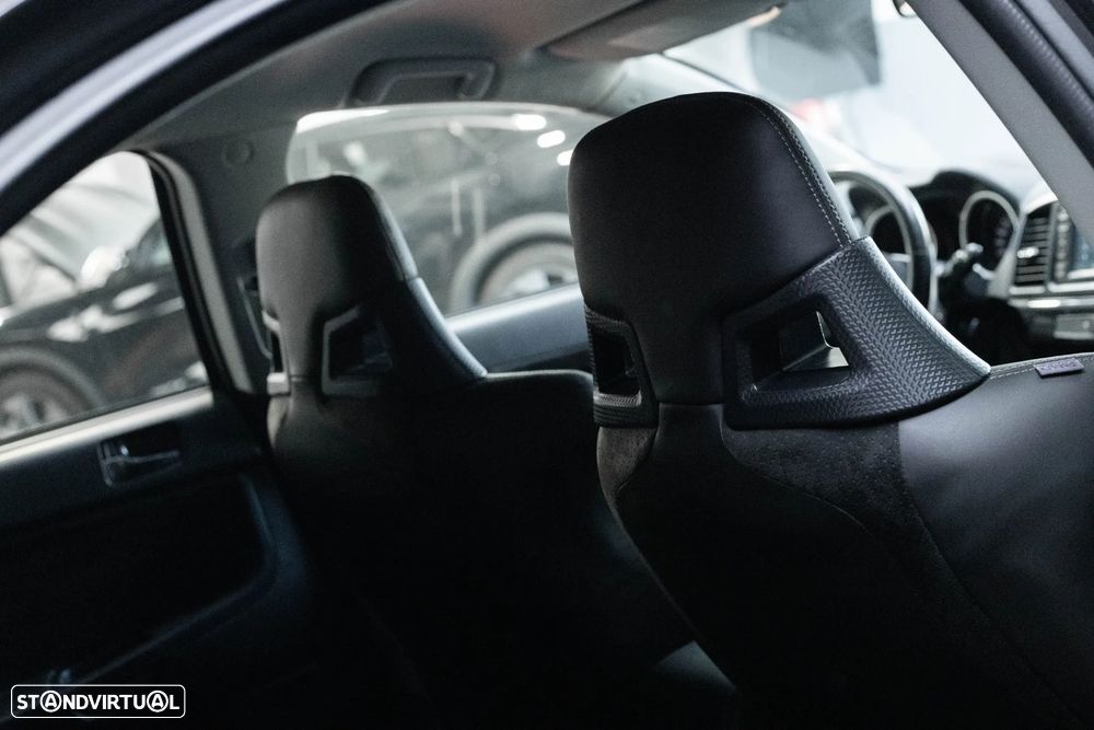Mitsubishi Lancer - 13