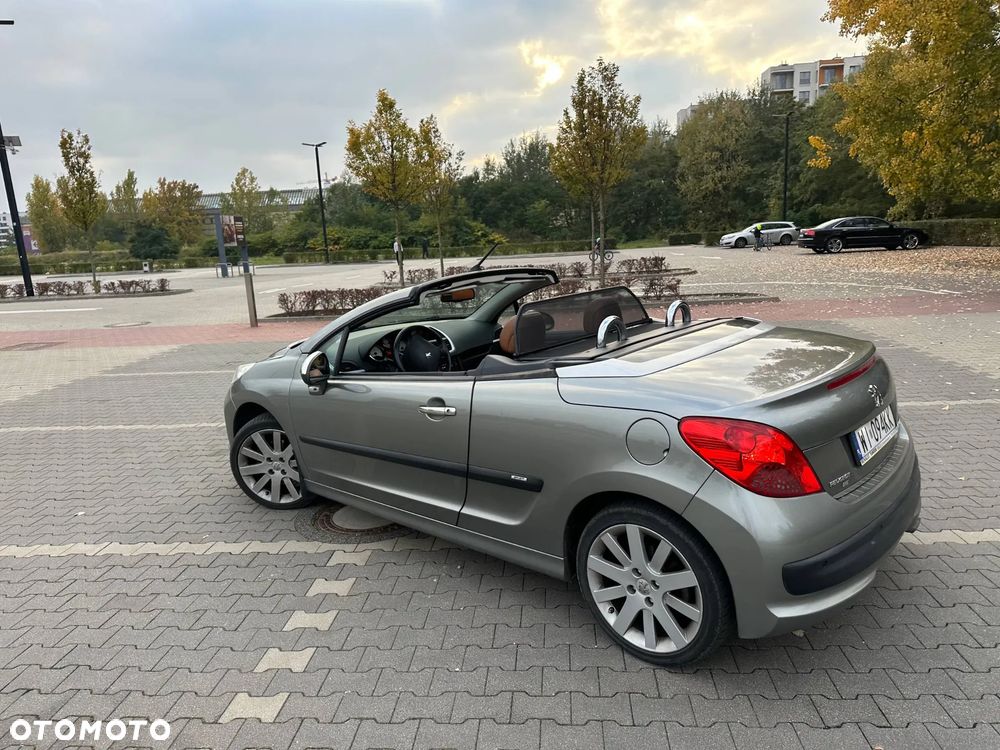 Peugeot 207 Cc 2007 photo 5