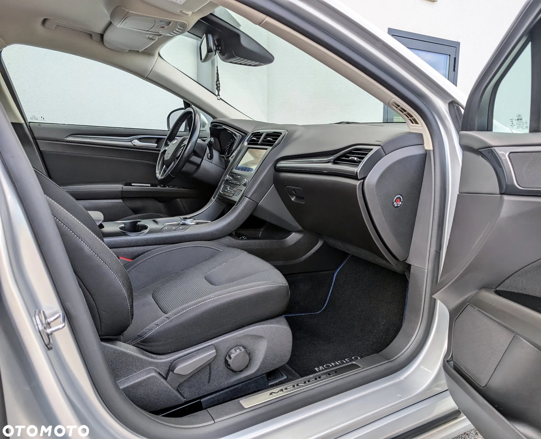 Ford Mondeo 2.0 EcoBlue Executive Plus - 17