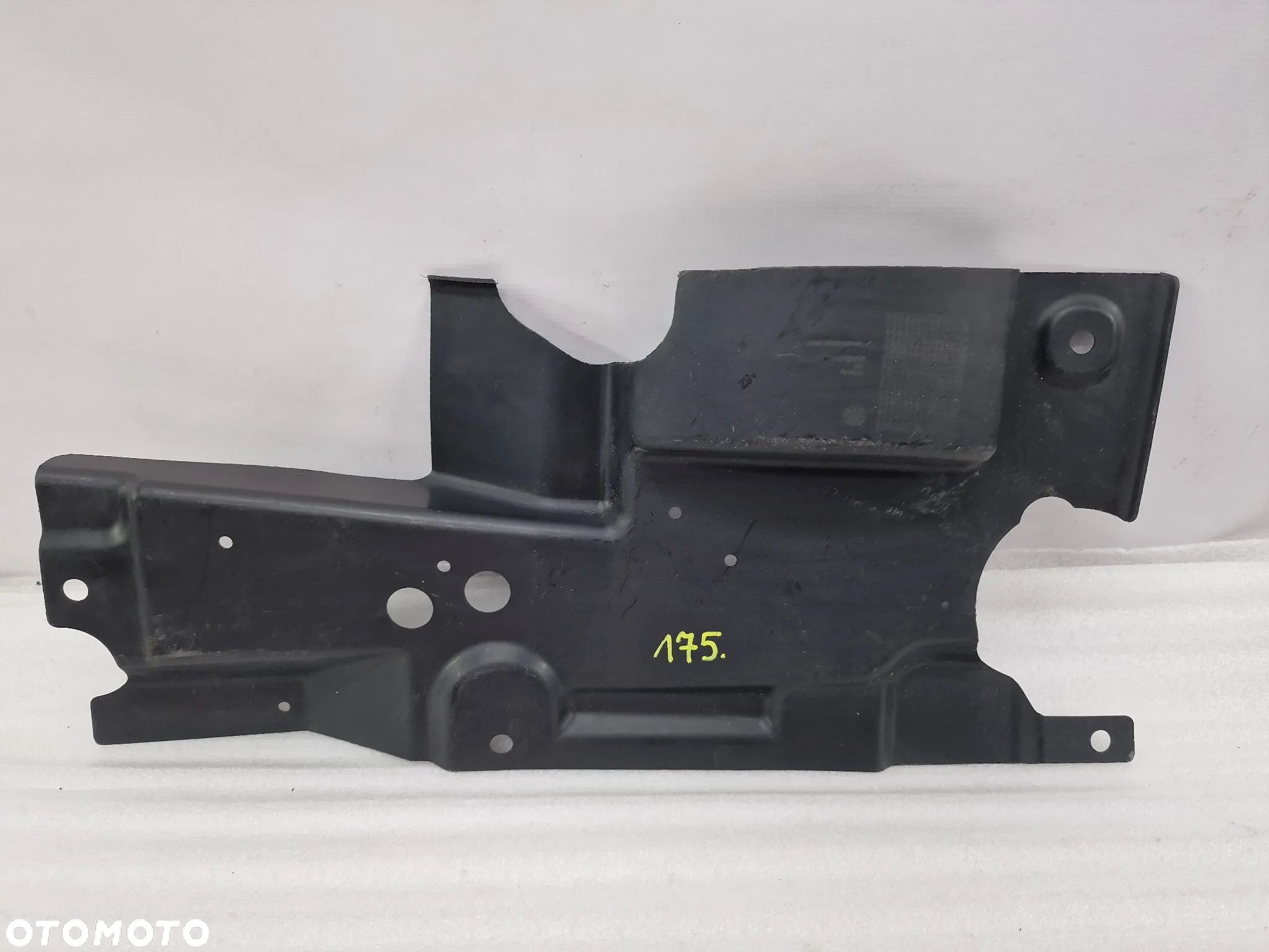 VW T5 / T5 LIFT 7E0 03-16 LEWA OSŁONA PODWOZIA , NR 7E0825217 , NR AUKCJI KP175 - 1
