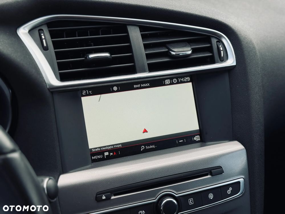 Citroën C4 BlueHDi 100 Business Class - 28