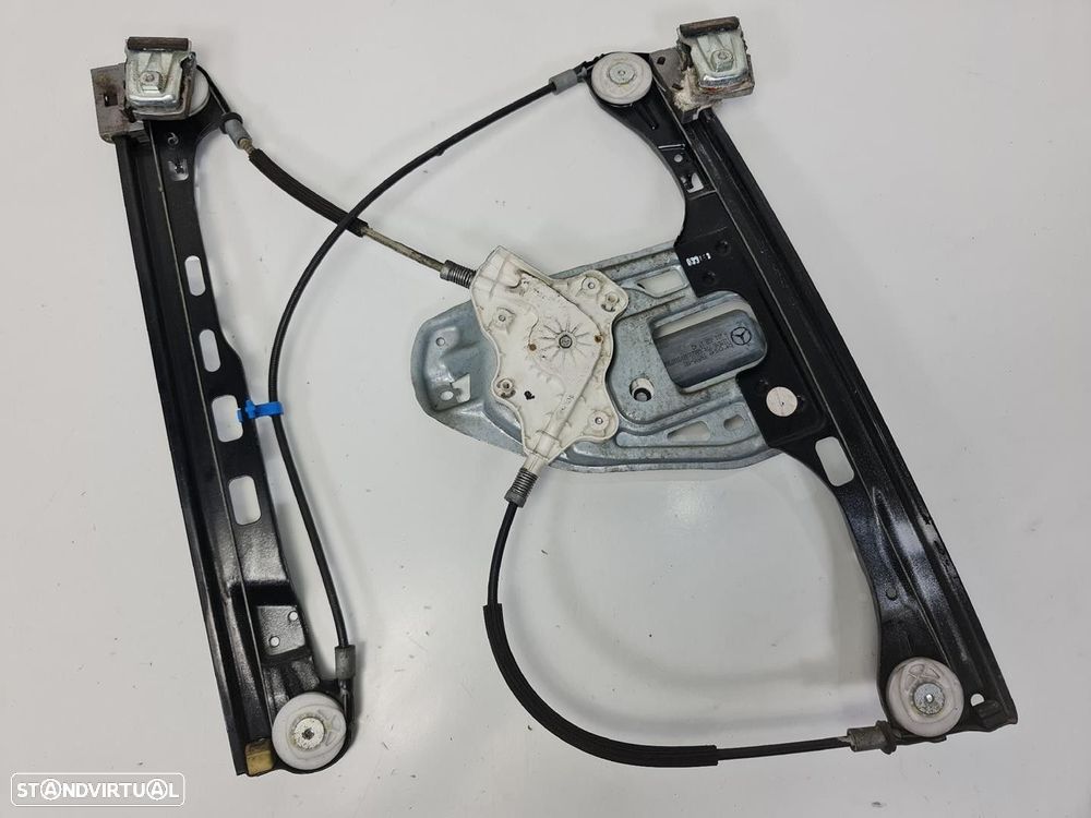 ELEVADOR DE VIDRO FRONTAL DIREITO MERCEDES-BENZ CLASSE C T-MODEL 2002 - 3