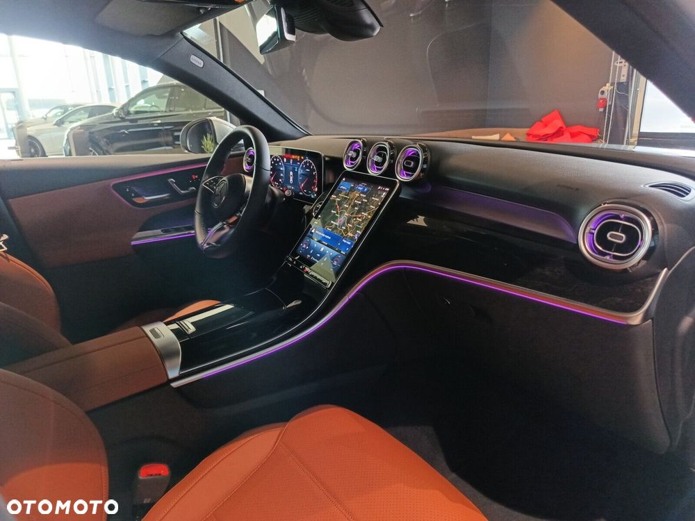 Mercedes-Benz GLC - 11