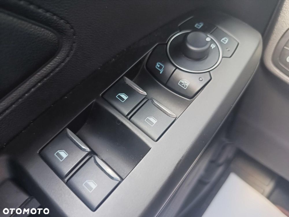 Ford Focus 1.0 EcoBoost ST-Line X - 23