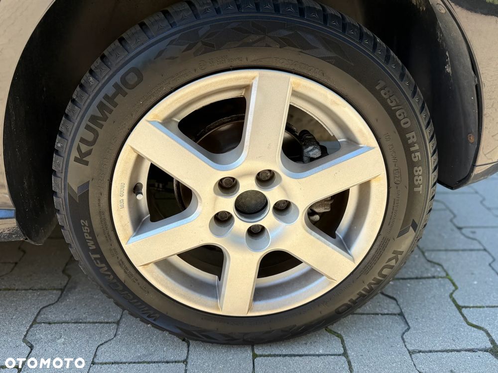 Volkswagen Polo - 17