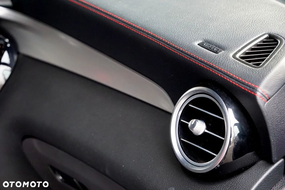 Mercedes-Benz GLC AMG 43 4Matic 9G-TRONIC - 36