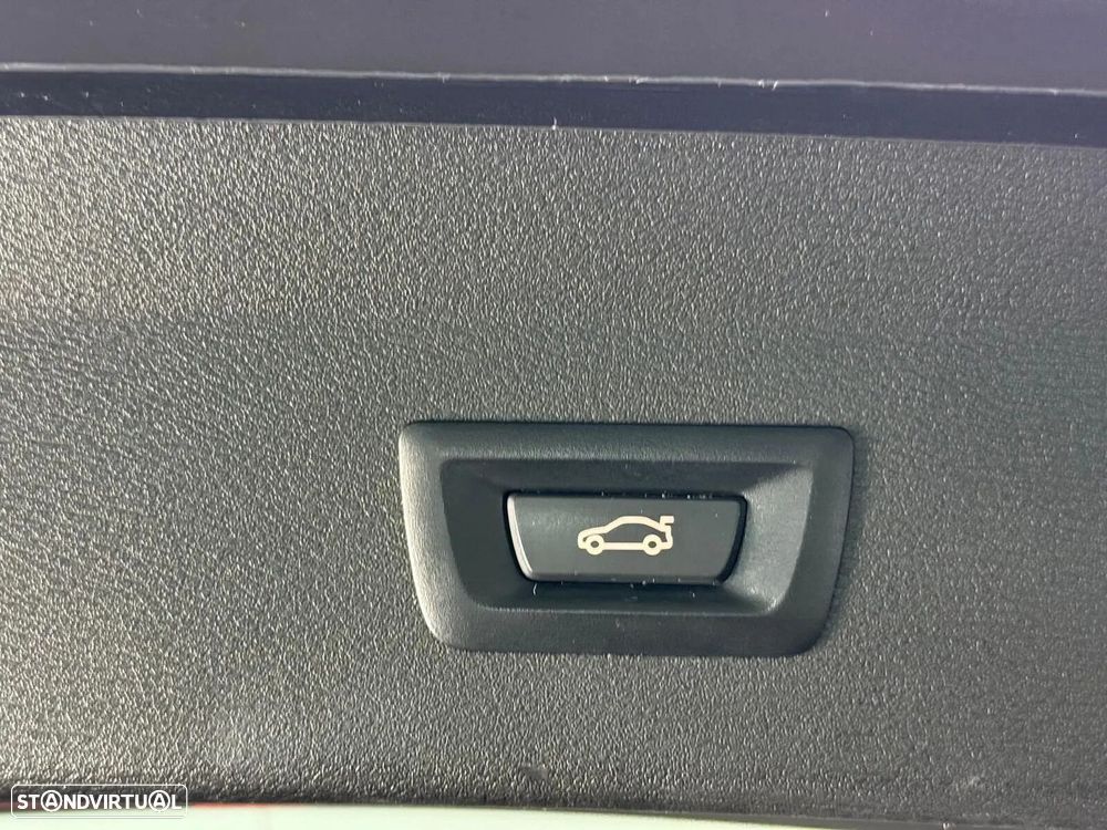 BMW X1 16 d sDrive Auto xLine - 22