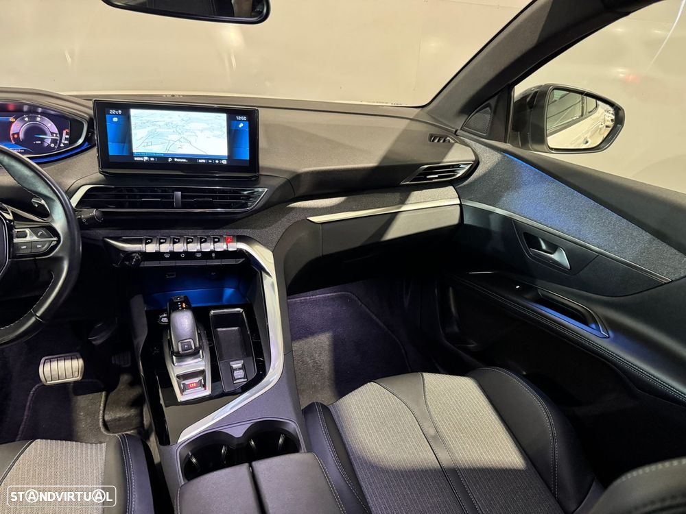 Peugeot 3008 1.5 BlueHDi Allure Pack EAT8 - 15