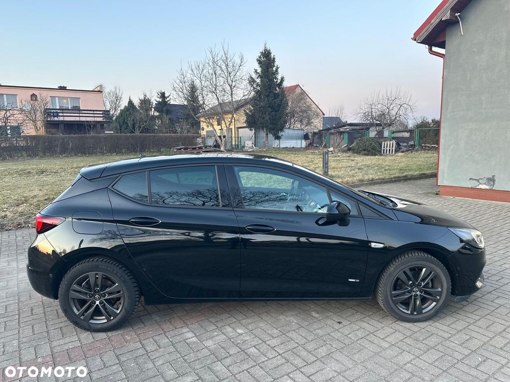 Opel Astra 1.2 Turbo Edition - 26