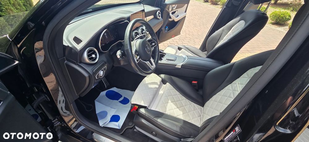 Mercedes-Benz GLC 400 d 4Matic 9G-TRONIC AMG Line - 8