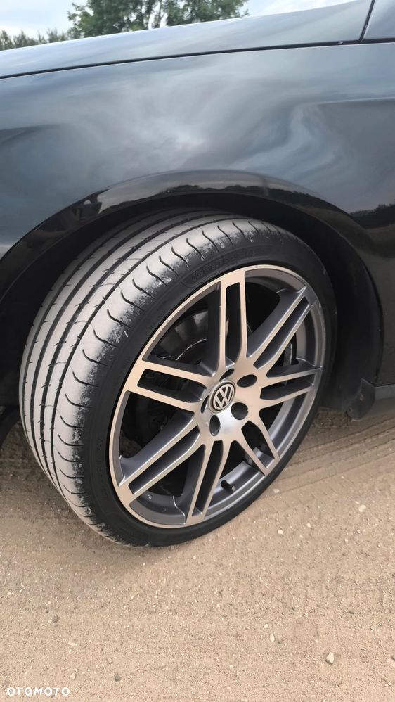 Volkswagen Passat 2.0 TSI Highline - 15