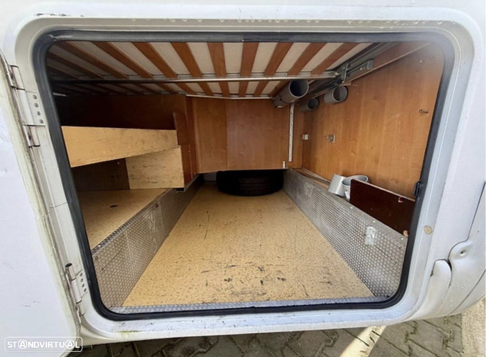 Rapido Le Randonneur 985f - 12