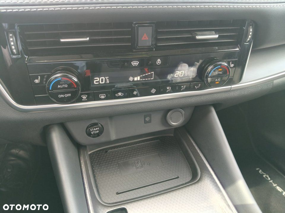Nissan Qashqai - 17