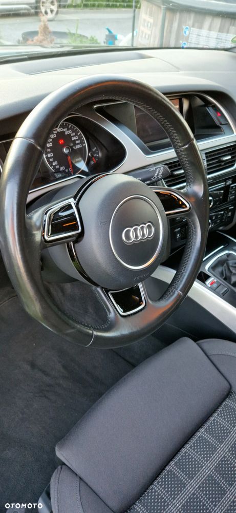 Audi A4 Avant 1.8 TFSI Ambiente - 26