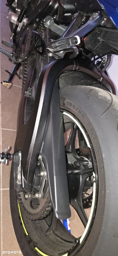 Suzuki GSX-R - 9