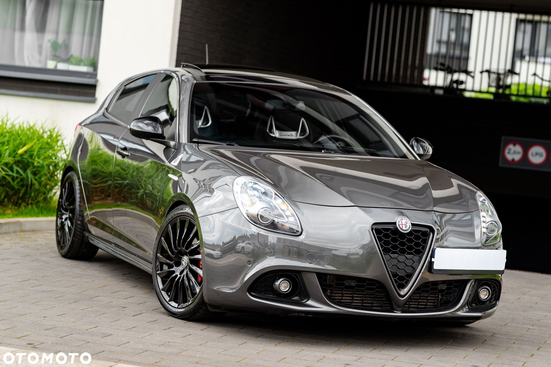 Alfa Romeo Giulietta 1750 TBi QV TCT - 1