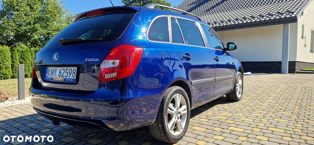 Skoda Fabia 1.2 TSI FAMILY Green tec - 11