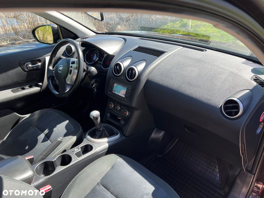 Nissan Qashqai 1.6 Tekna - 12