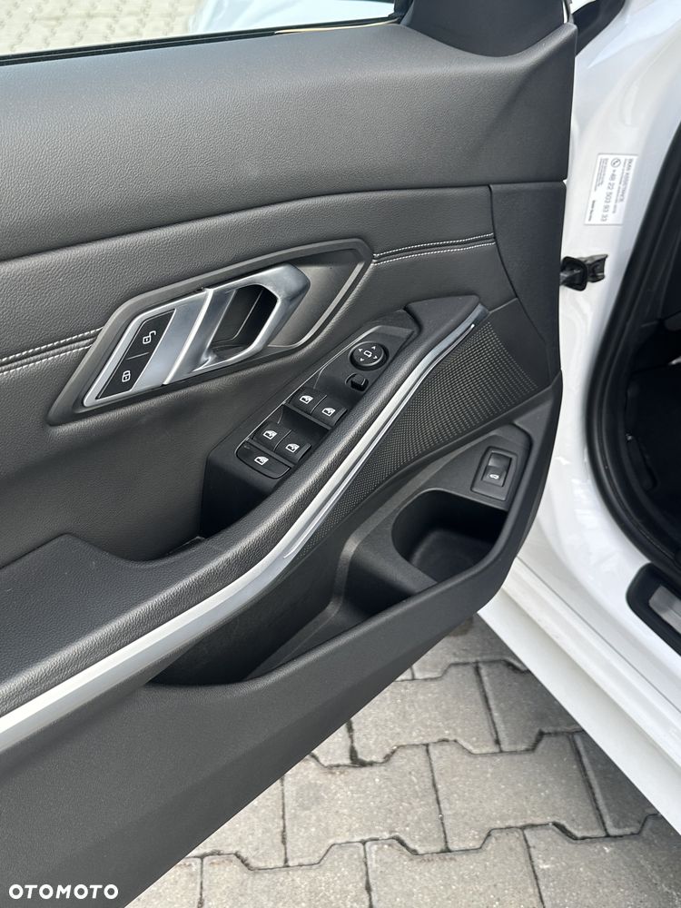 BMW Seria 3 - 7