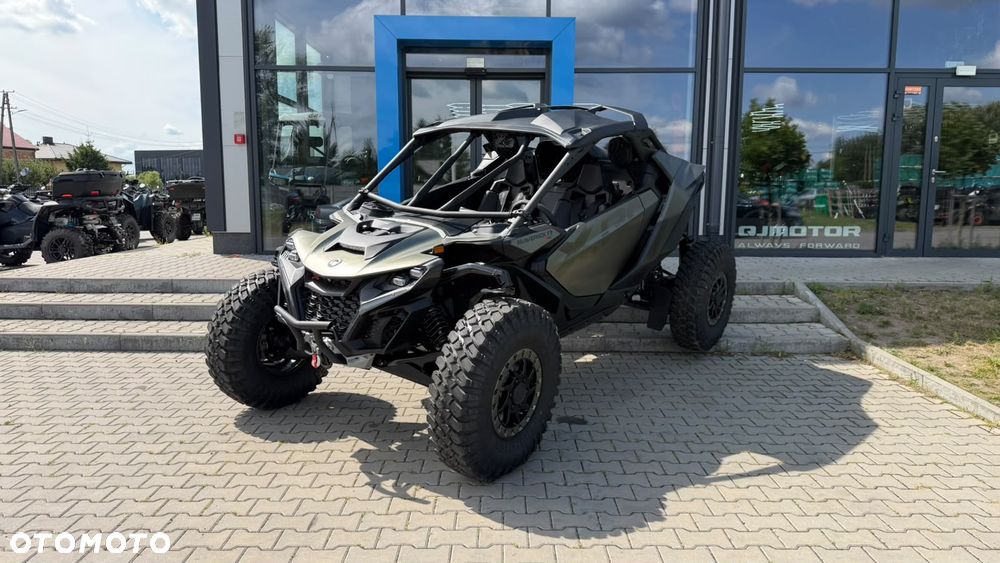 Can-Am Maverick - 2