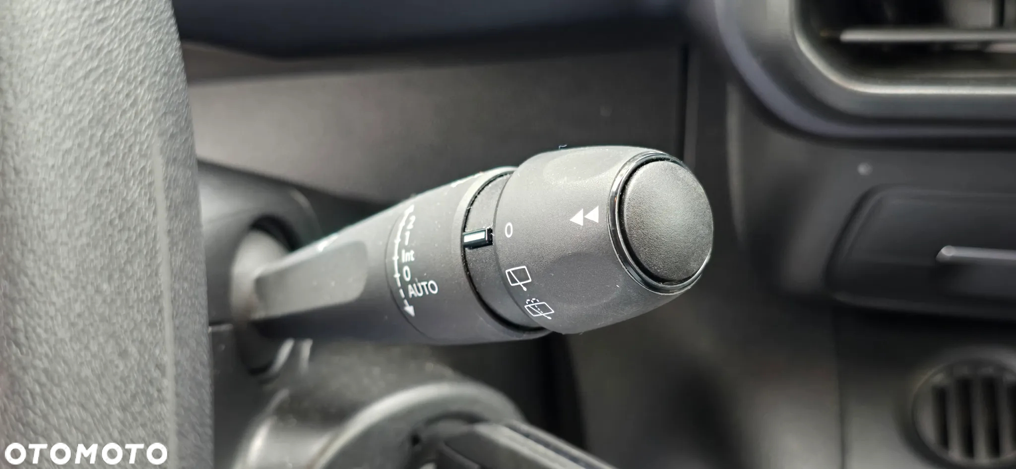 Peugeot Rifter 1.5 BlueHDI Allure - 22
