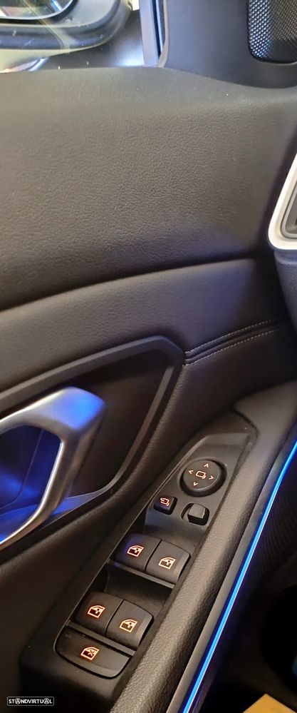 BMW 320 d Aut. Edition Luxury Line Purity - 19