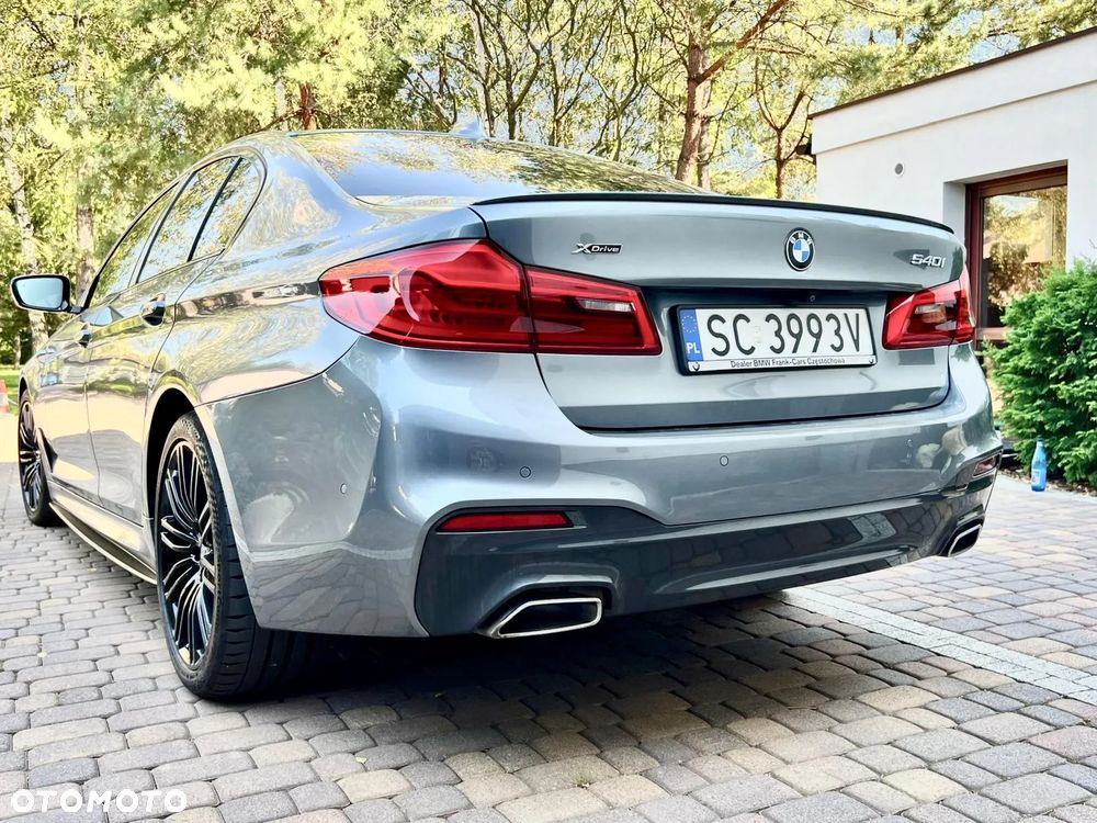 BMW Seria 5 540i GPF xDrive Sport - 3