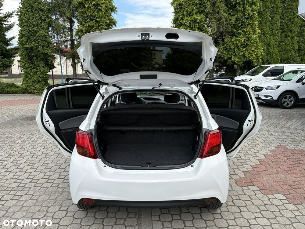 Toyota Yaris - 26