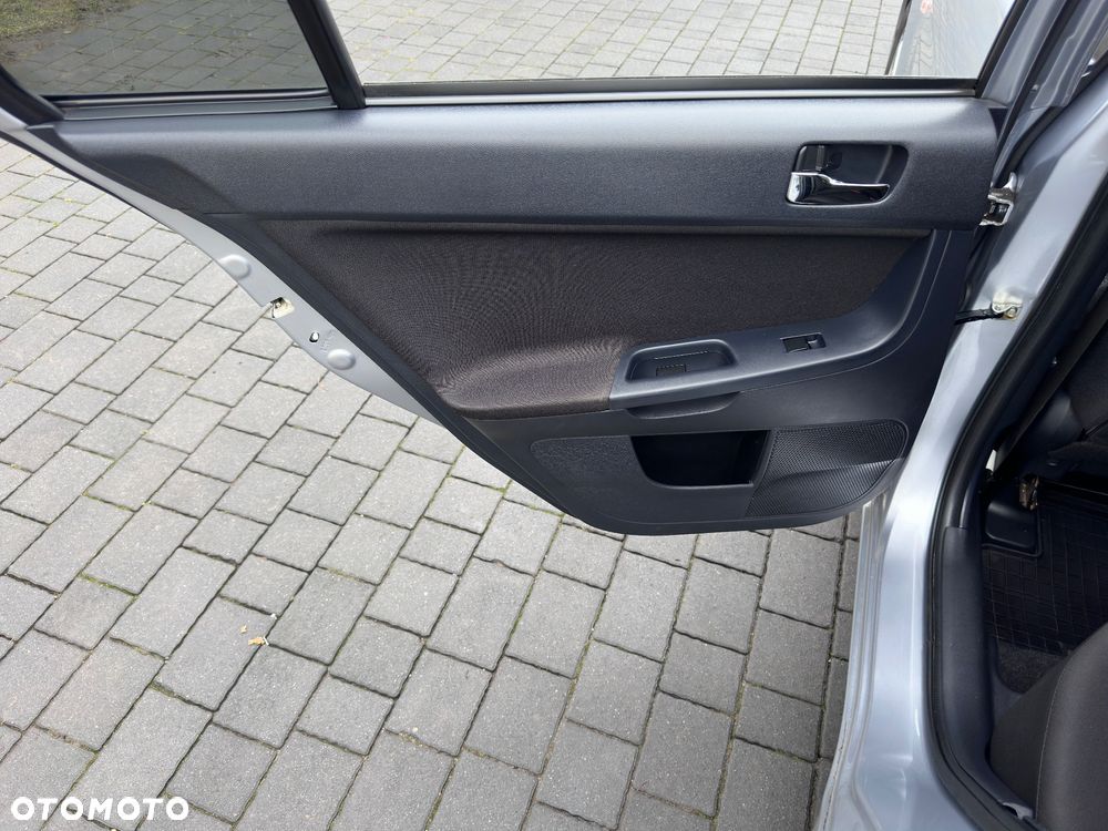 Mitsubishi Lancer 1.8 DI-D ClearTec Edition - 21