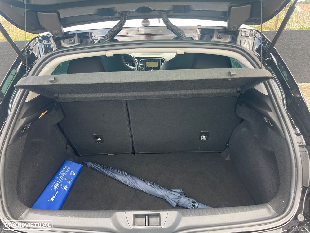 Renault Mégane 1.6 dCi GT Line J18 - 30