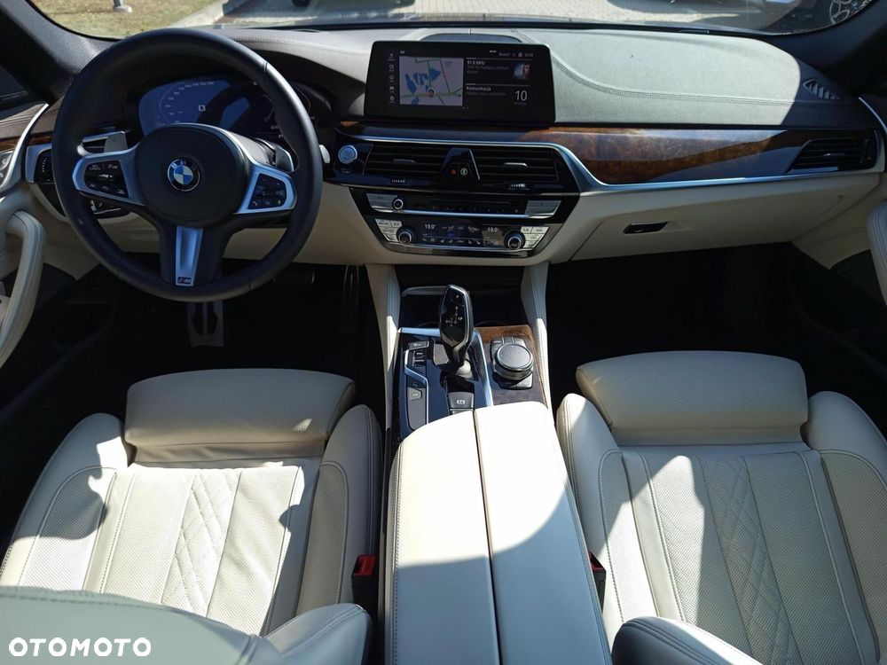 BMW Seria 5 - 16