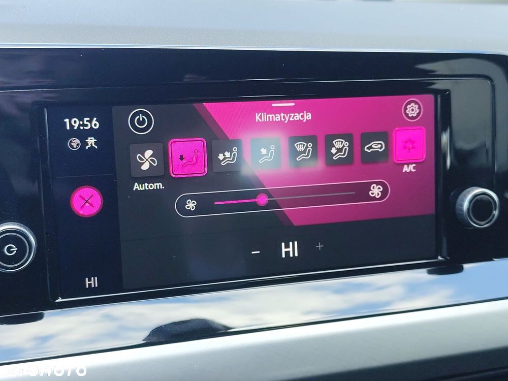 Volkswagen Golf Variant - 25