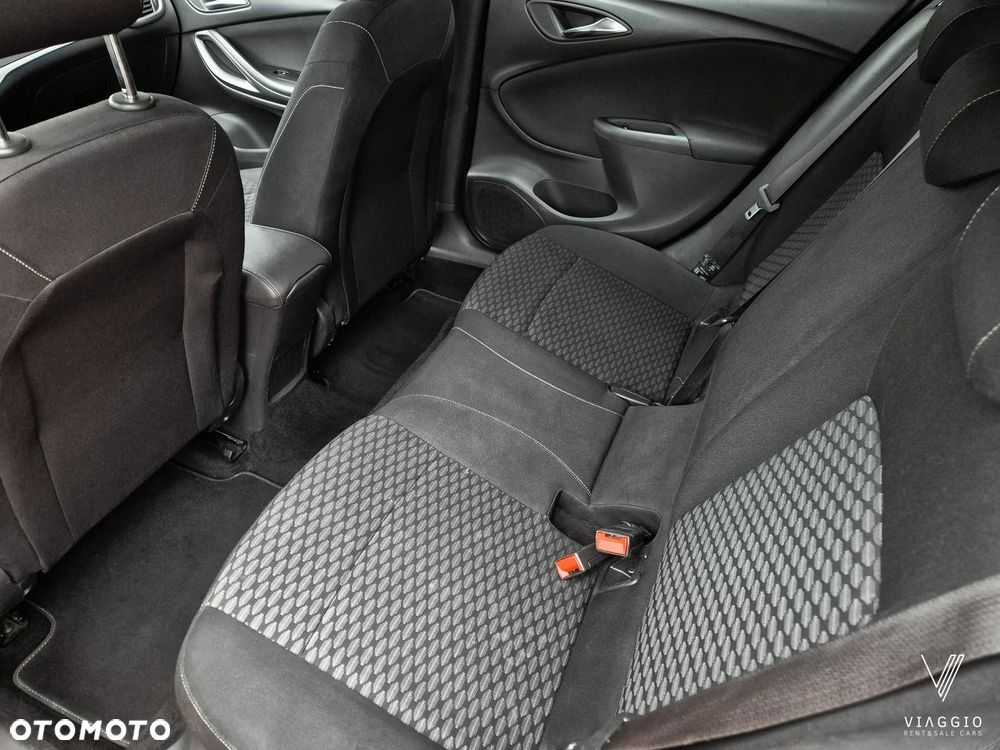 Opel Astra 1.4 Turbo Edition - 17