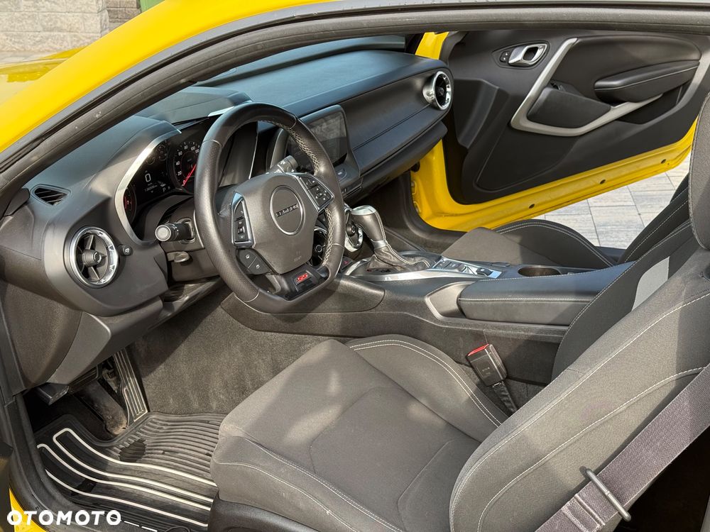 Chevrolet Camaro - 13