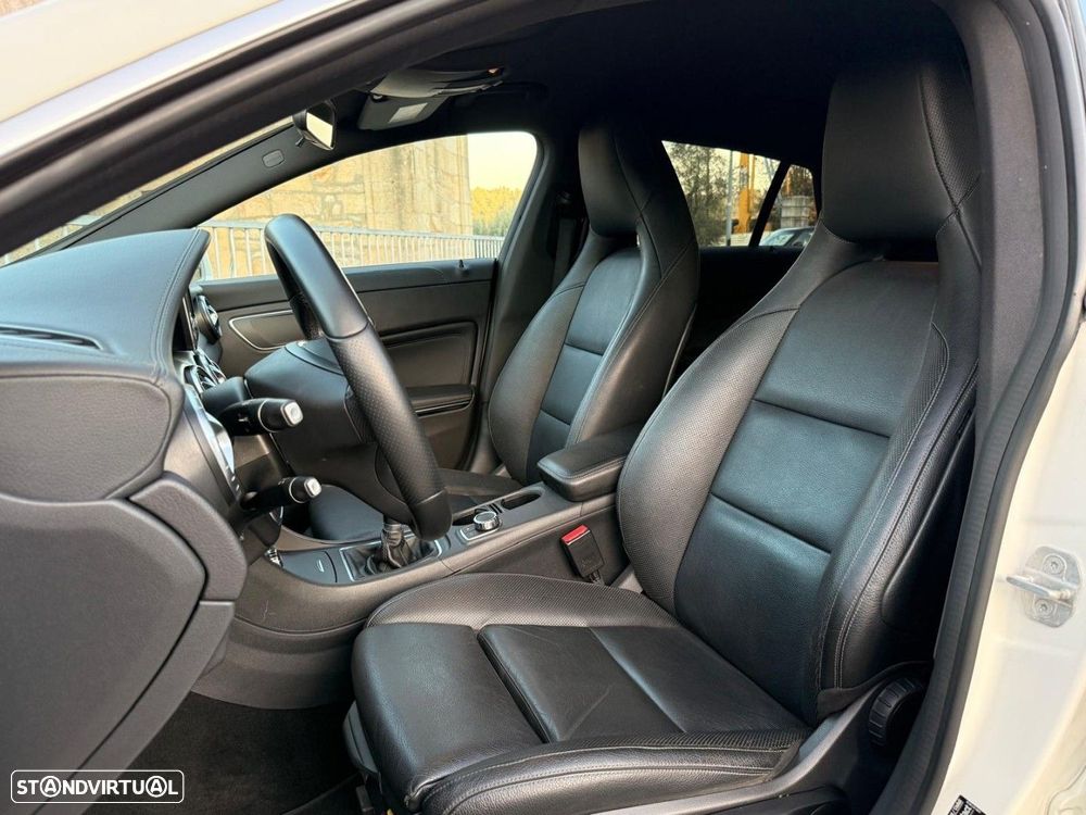 Mercedes-Benz CLA 180 d Shooting Brake Progressive - 11