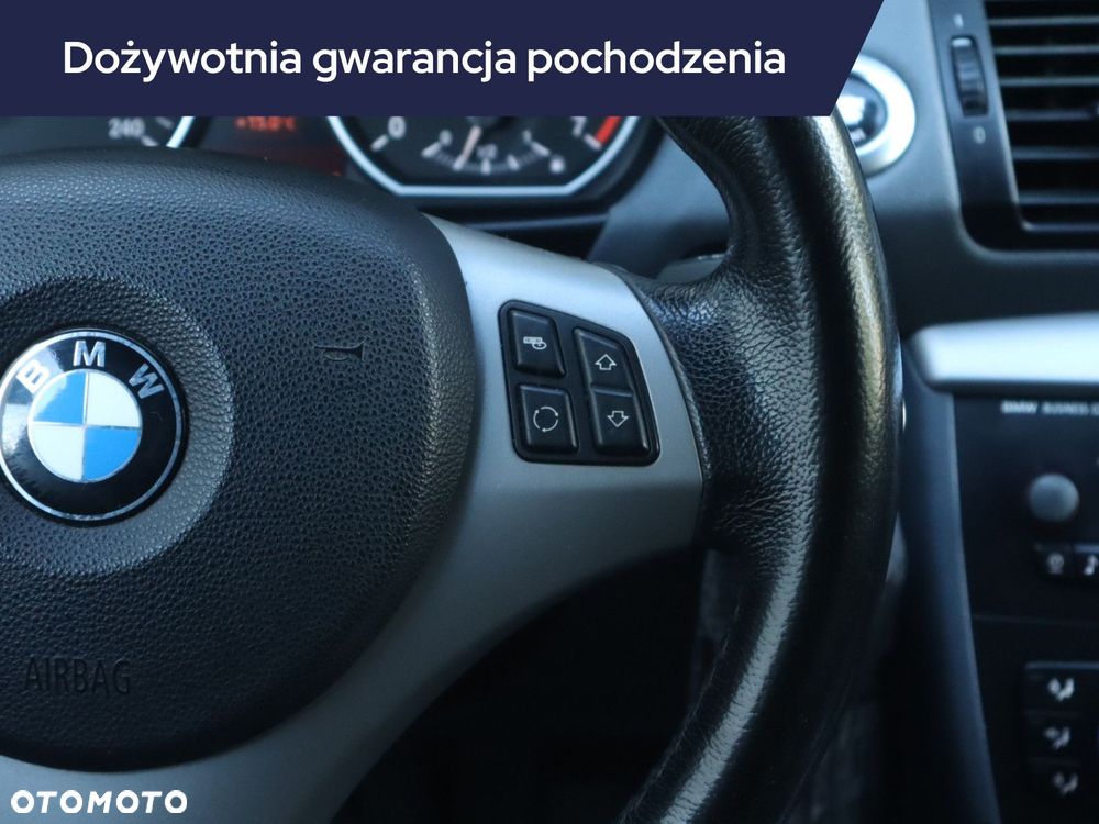 BMW Seria 1 - 21