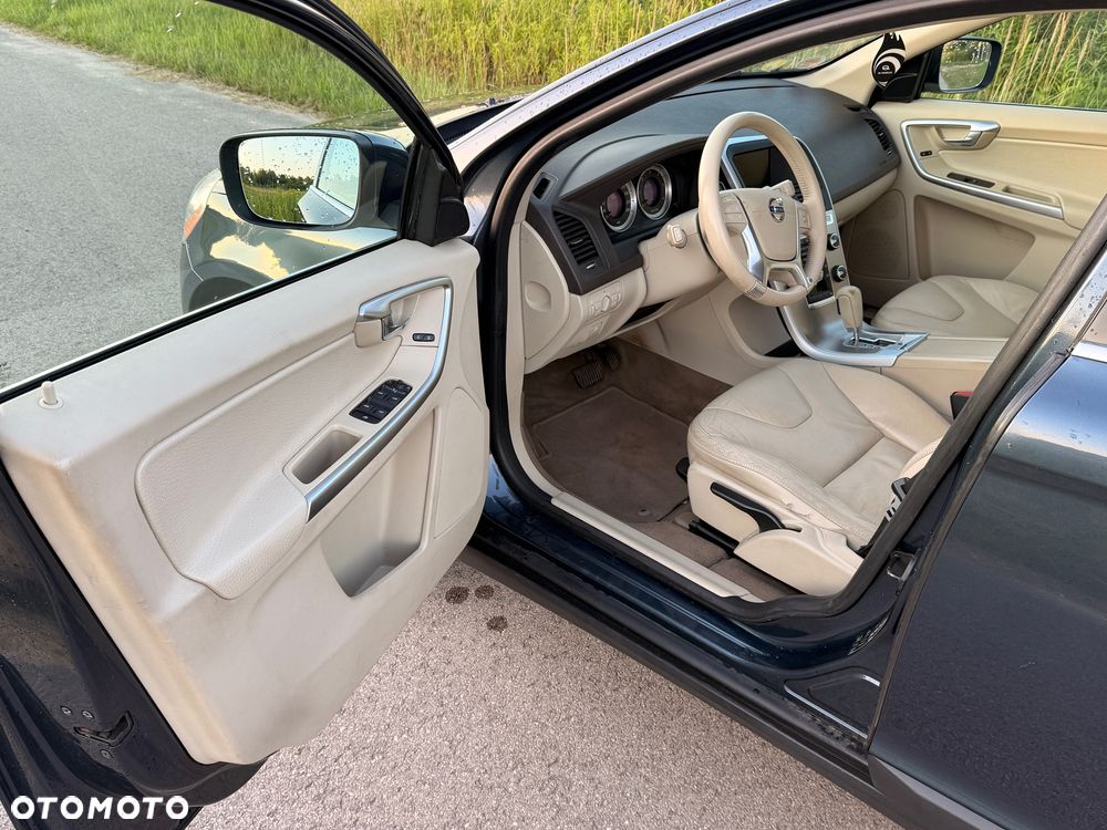 Volvo XC 60 - 5