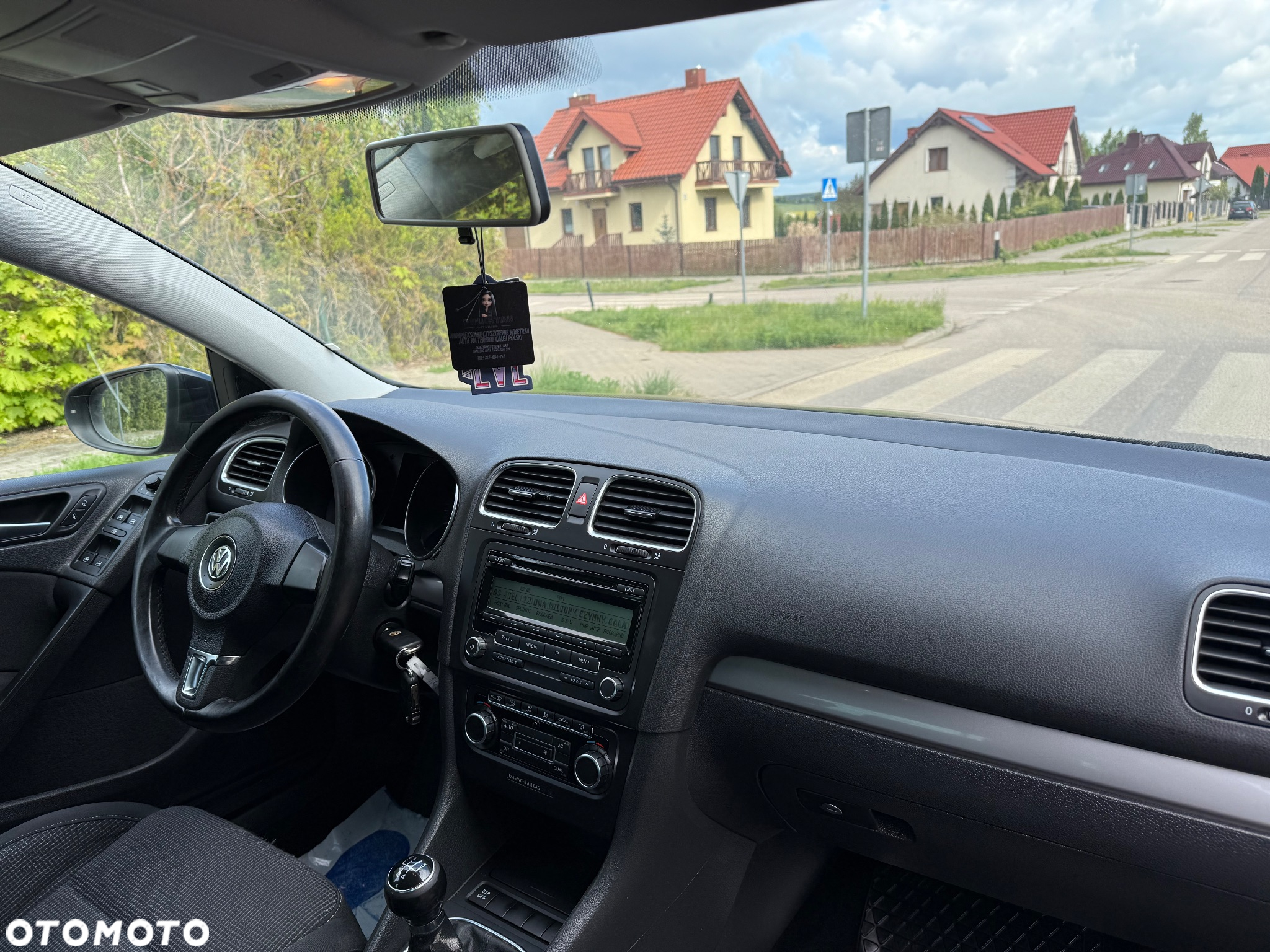 Volkswagen Golf - 8