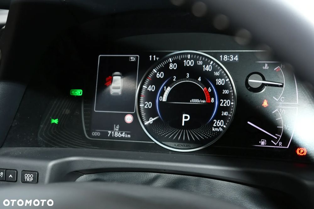 Lexus ES 300h Business Edition + - 21