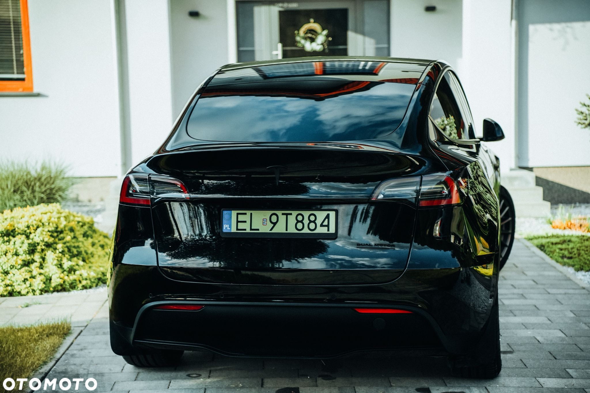 Tesla Y Model Long Range Dual Motor AWD - 18