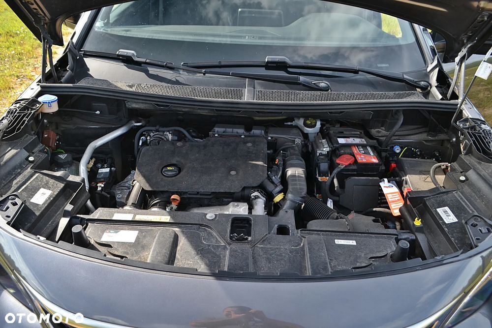 Peugeot 3008 1.5 BlueHDi GT S&S EAT8 - 34