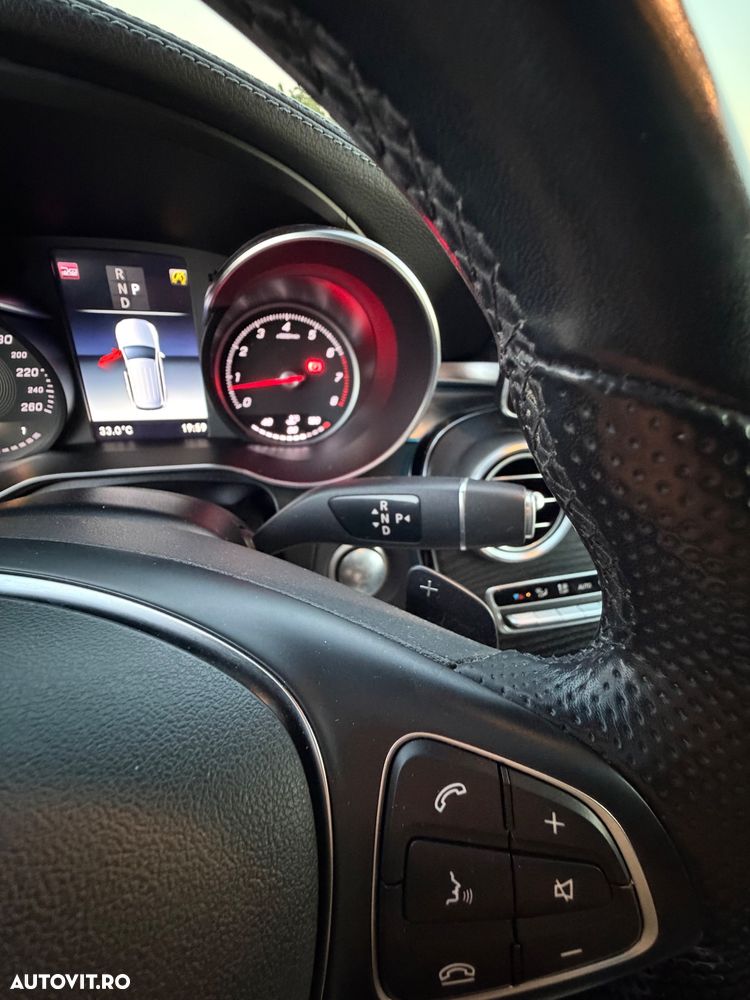 Mercedes-Benz GLC 250 4MATIC 9G-TRONIC - 13