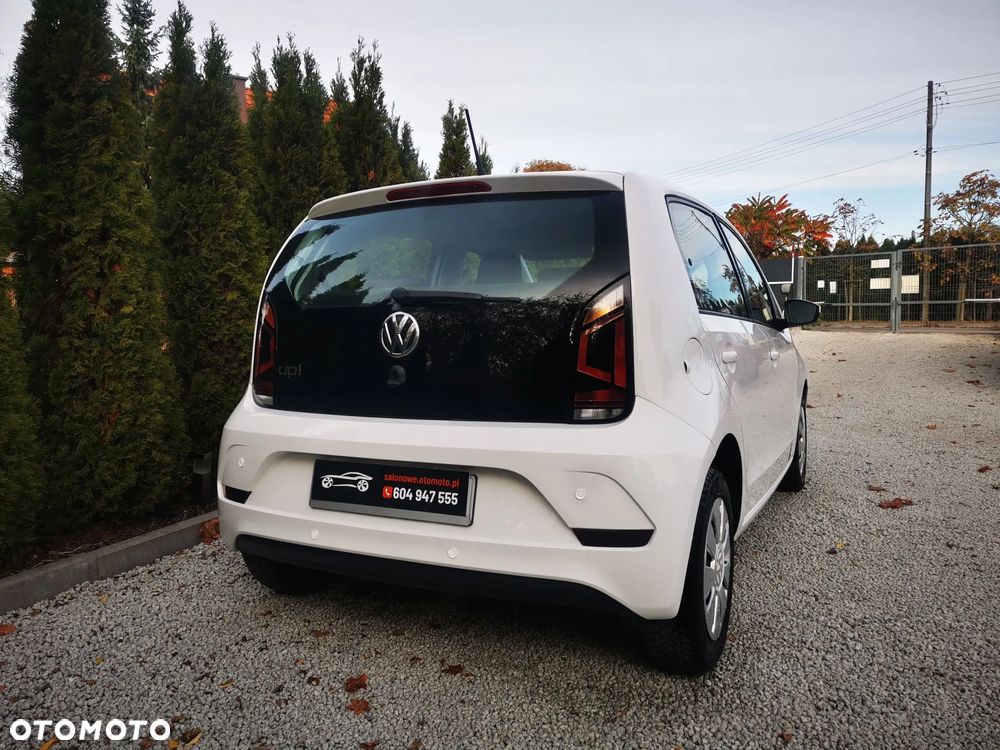 Volkswagen up! high - 10