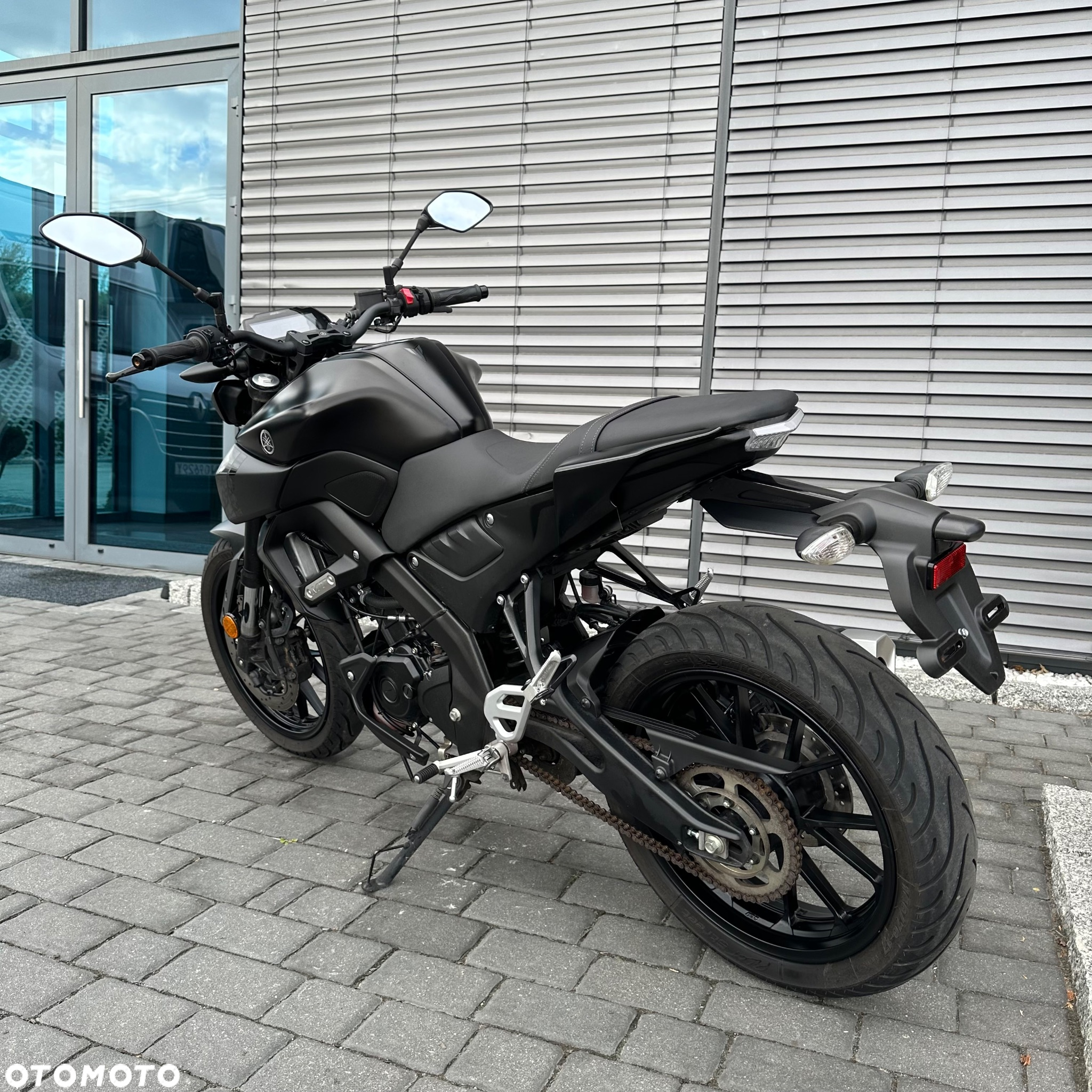 Yamaha MT - 9